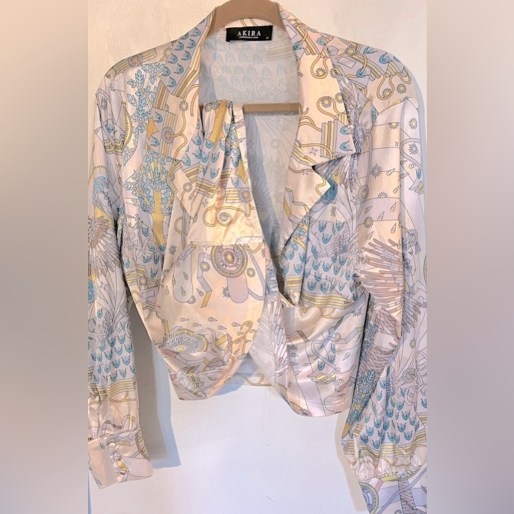 AKIRA Silky Wrap Crop Paisley Patterened Blouse Size 2X
